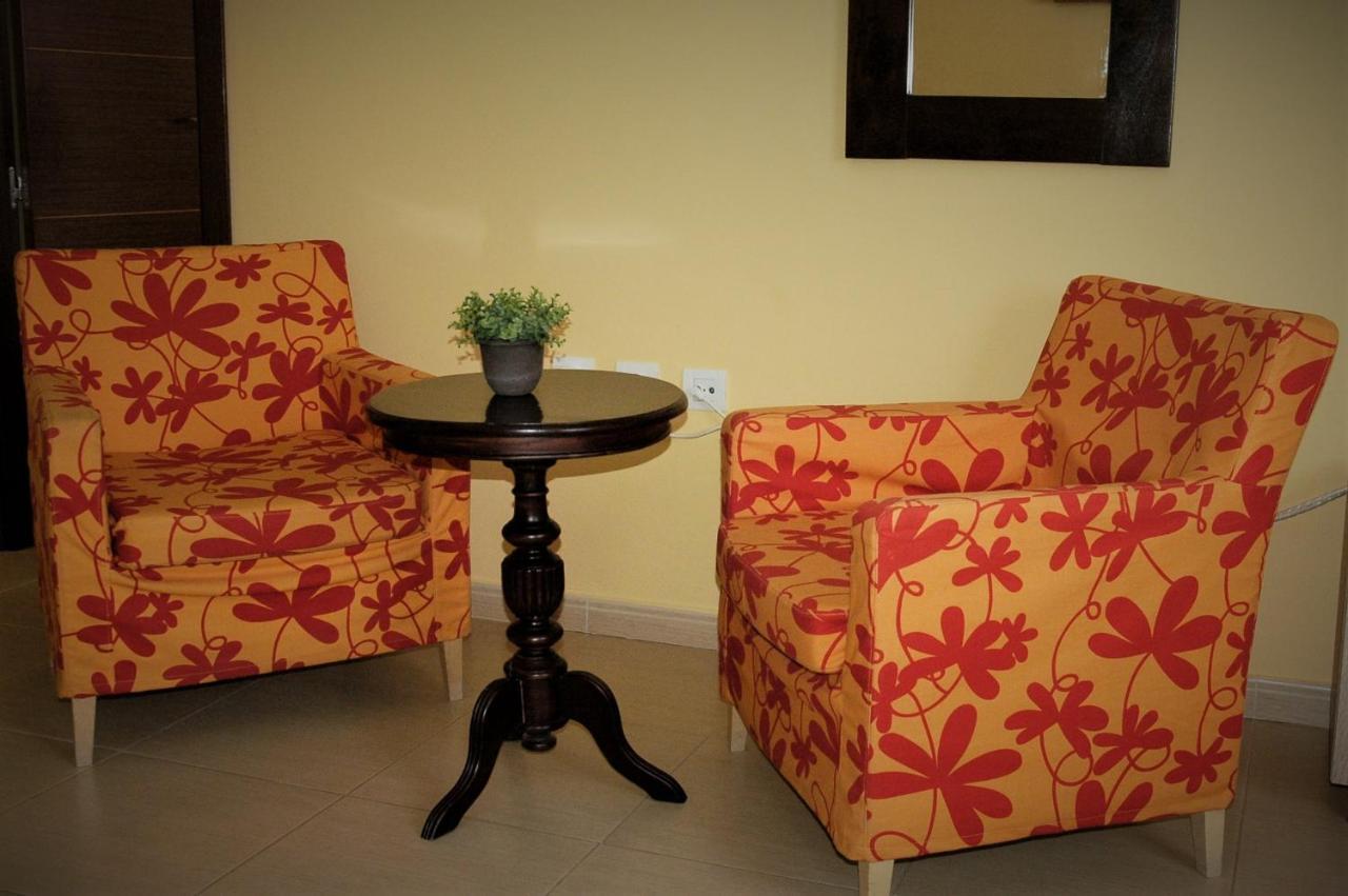 Apartamentos Sancho IV Cortegana Exterior foto